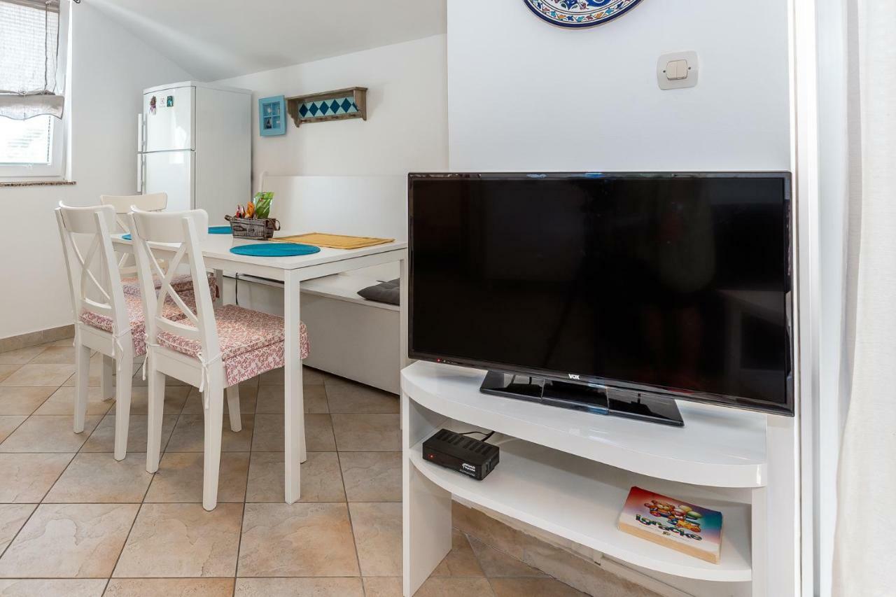 Apartman Karla Mara Ana Ivan & Jo Srima Εξωτερικό φωτογραφία