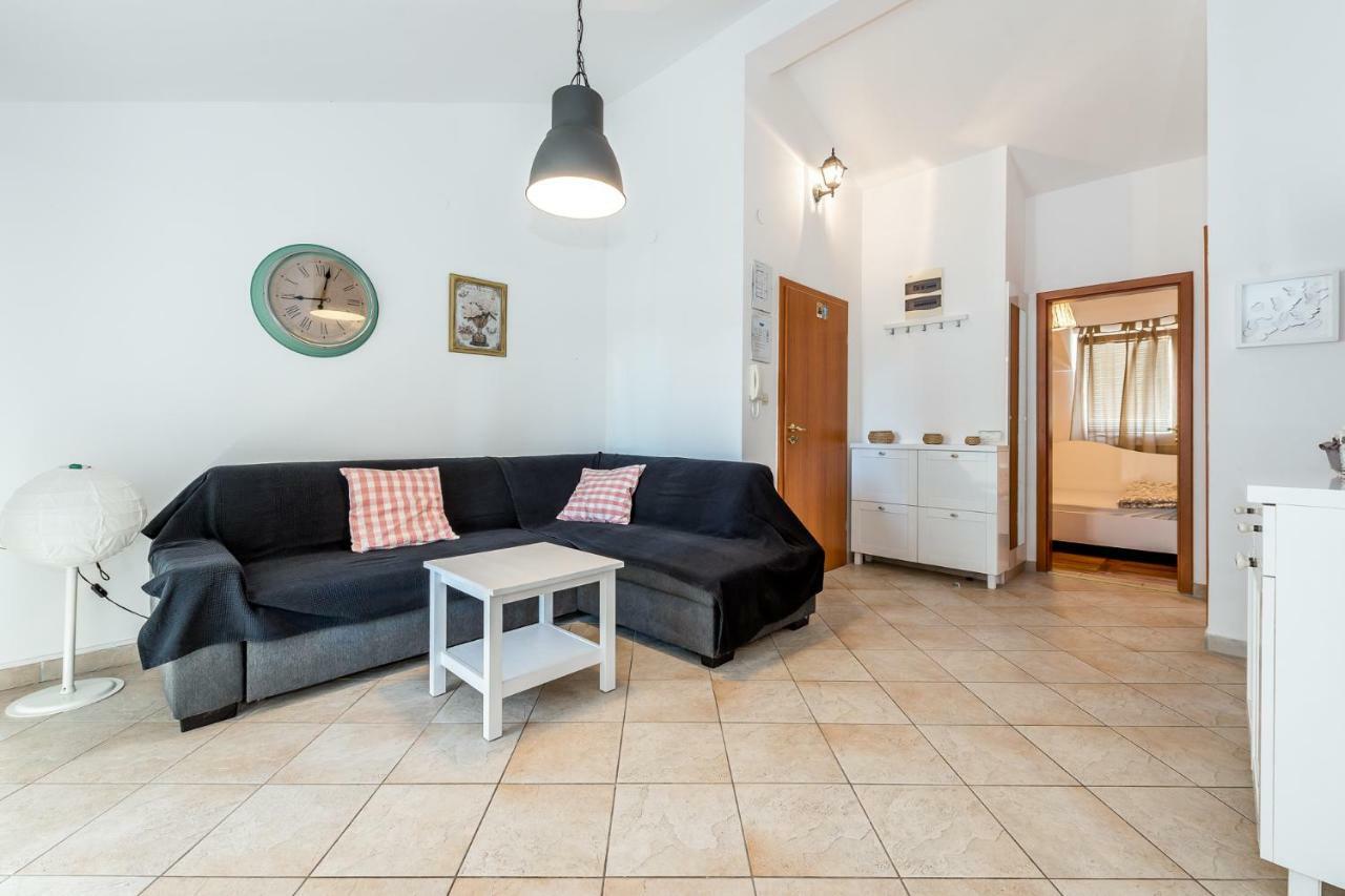 Apartman Karla Mara Ana Ivan & Jo Srima Εξωτερικό φωτογραφία